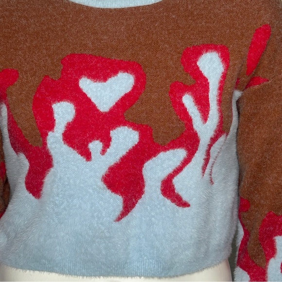 Adele B. Women's Flame Crop Sweater Size Large Fuzzy Blue Red Brown - Picture 14 of 16